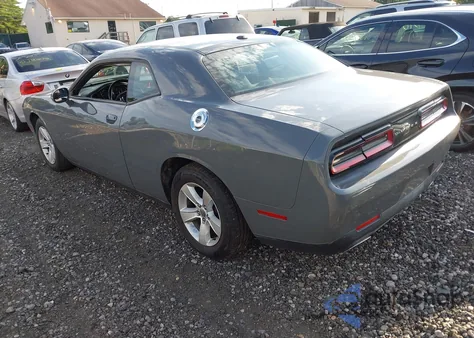 2017 Dodge Challenger Sxt from USA, damaged, VIN 2C3CDZAGXHH609030